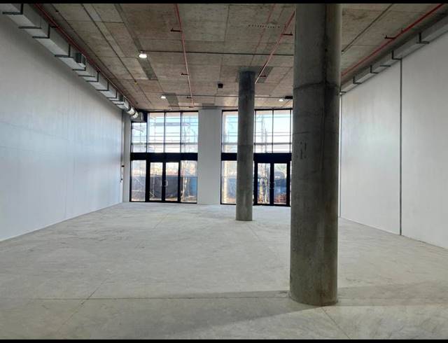 RETAIL PROPERTY TO RENT IN PAARDEN EILAND